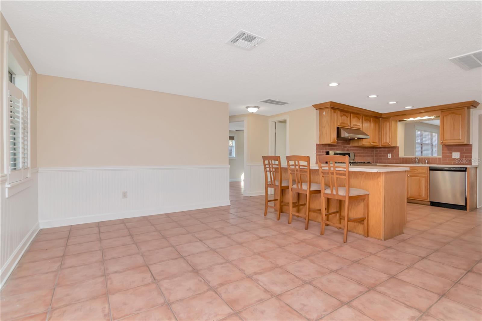 LAKEWOOD RANCHES - Residential