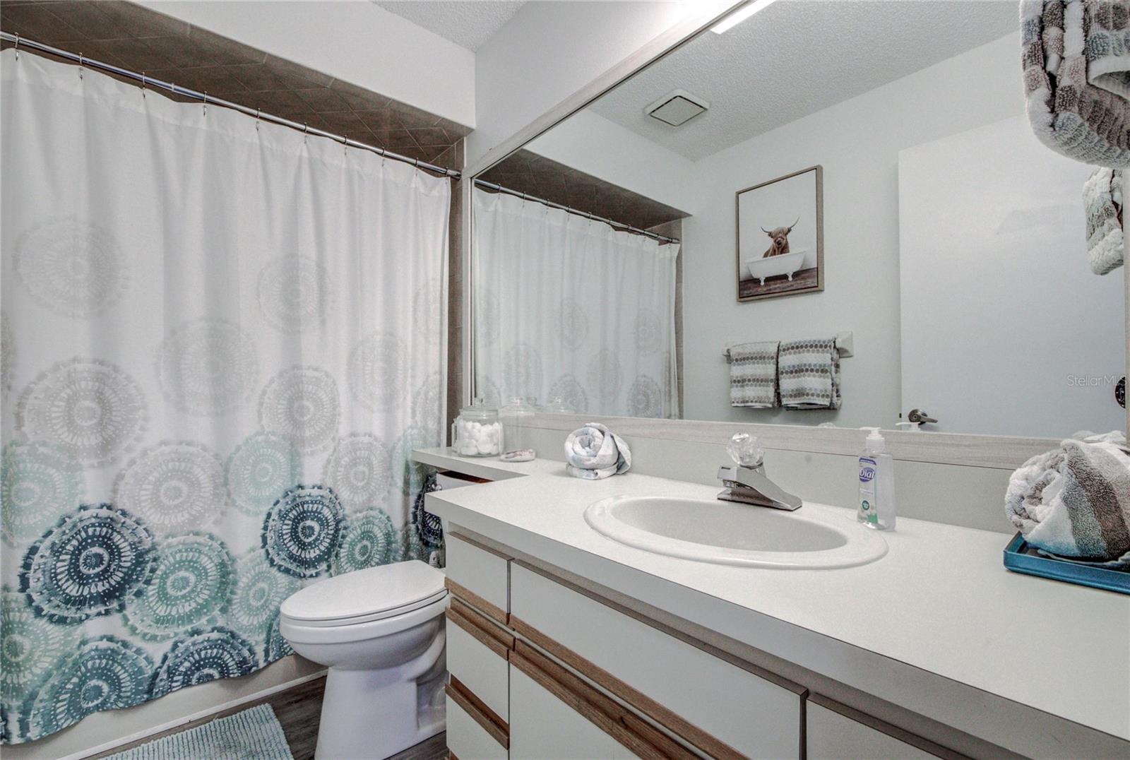 RIVER COVE LANDINGS CONDO - Residential