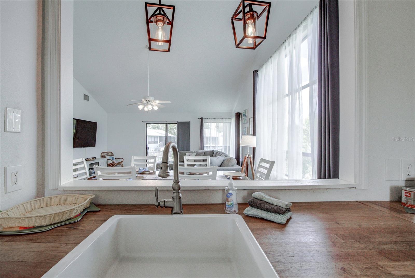 RIVER COVE LANDINGS CONDO - Residential