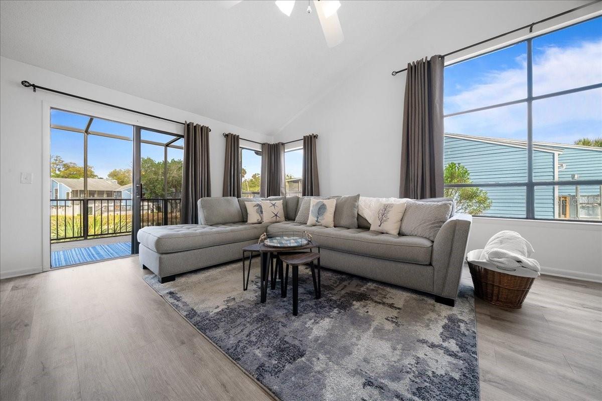 RIVER COVE LANDINGS CONDO - Residential