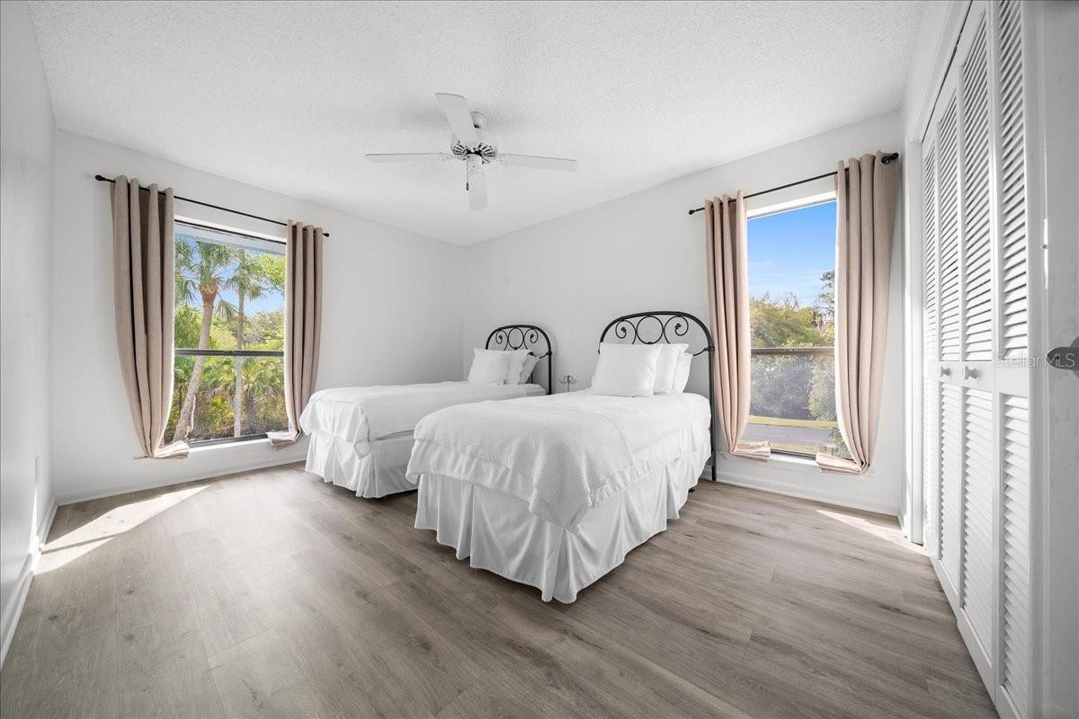 RIVER COVE LANDINGS CONDO - Residential