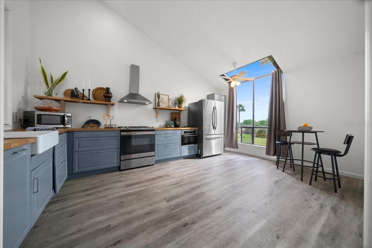 RIVER COVE LANDINGS CONDO - Residential