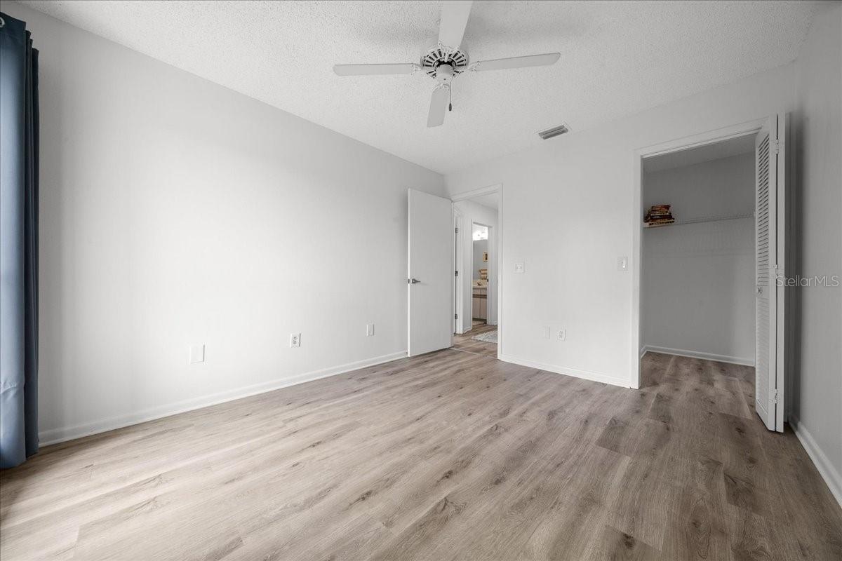 RIVER COVE LANDINGS CONDO - Residential