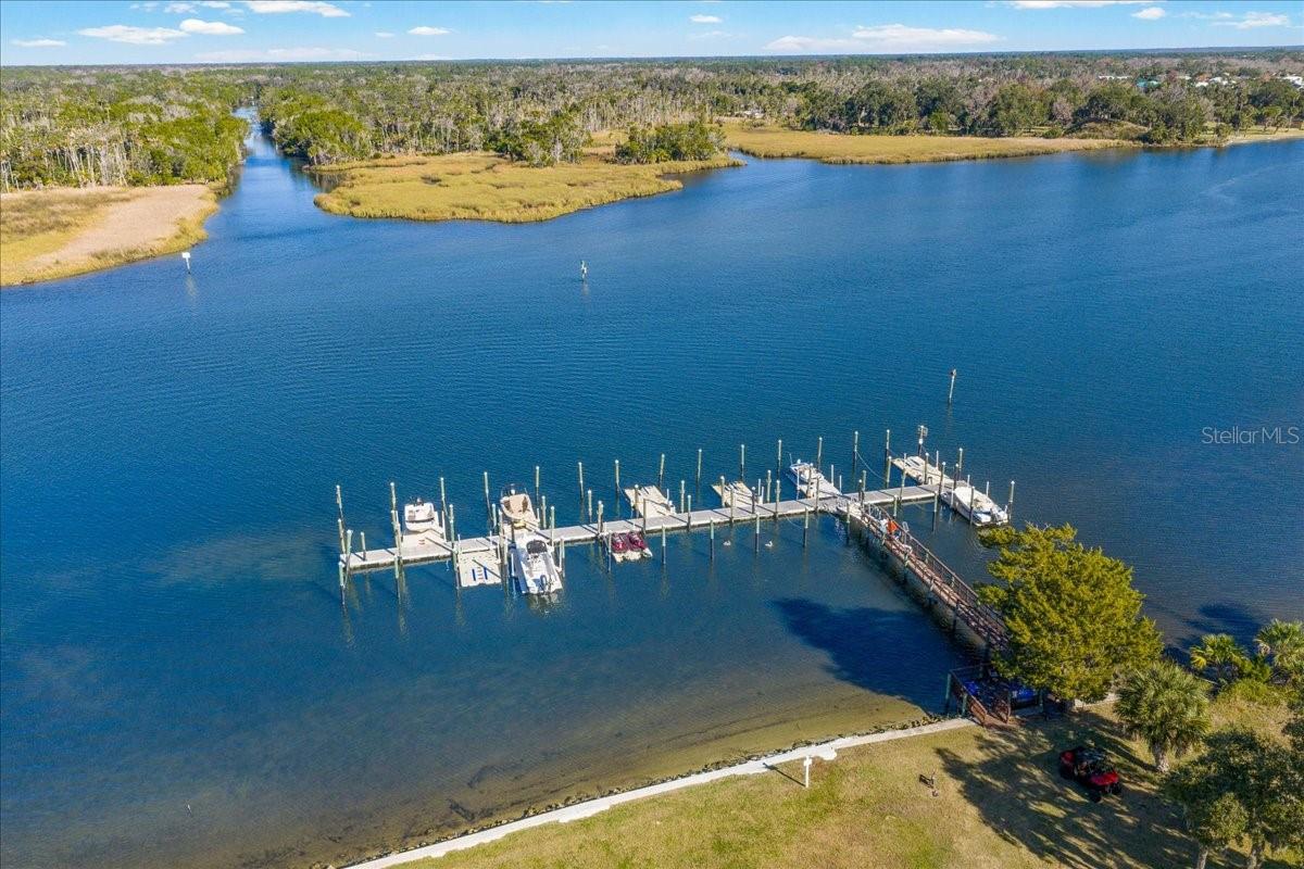 RIVER COVE LANDINGS CONDO - Residential