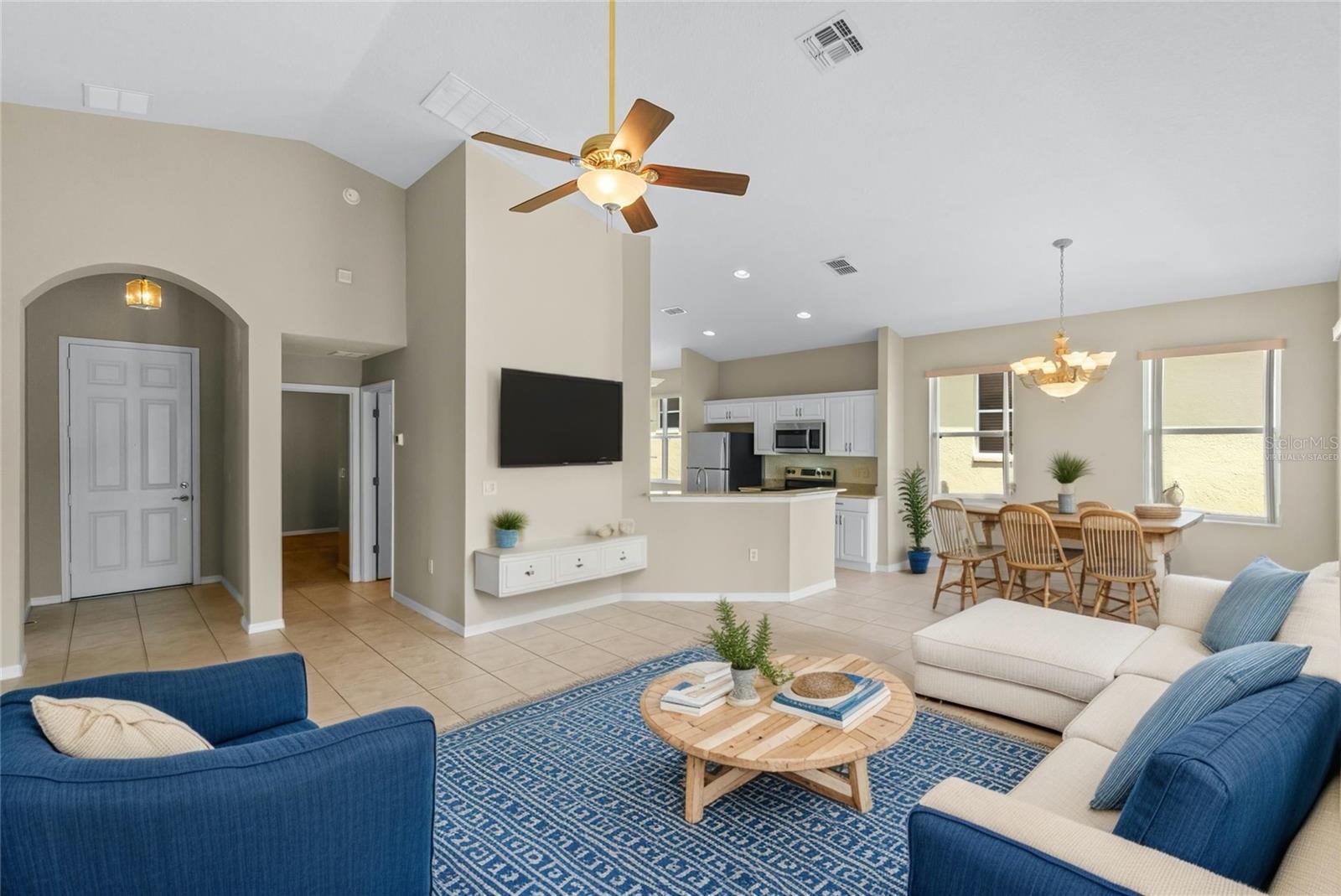 890 SUMMIT GREENS BOULEVARD