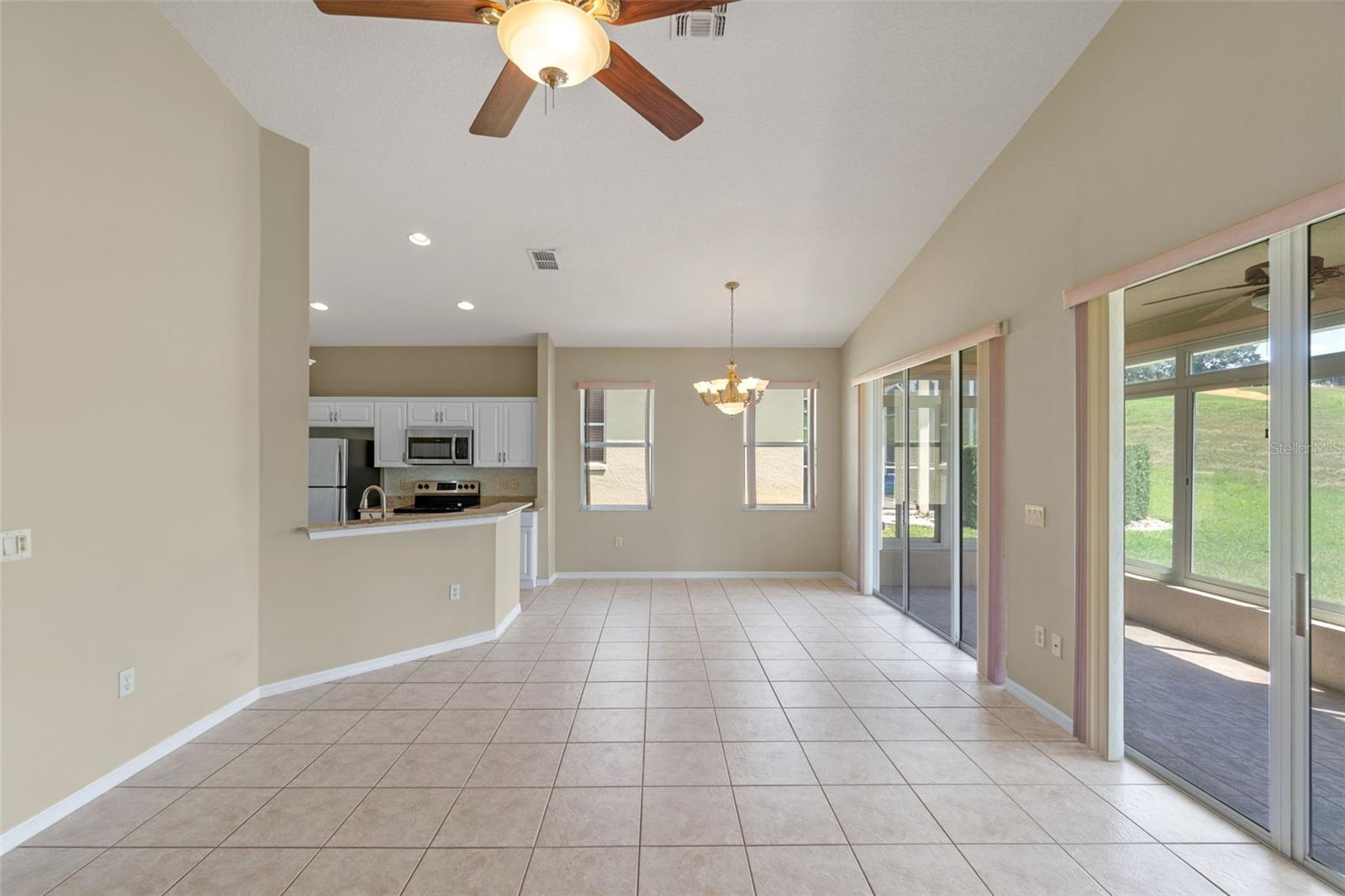 890 SUMMIT GREENS BOULEVARD