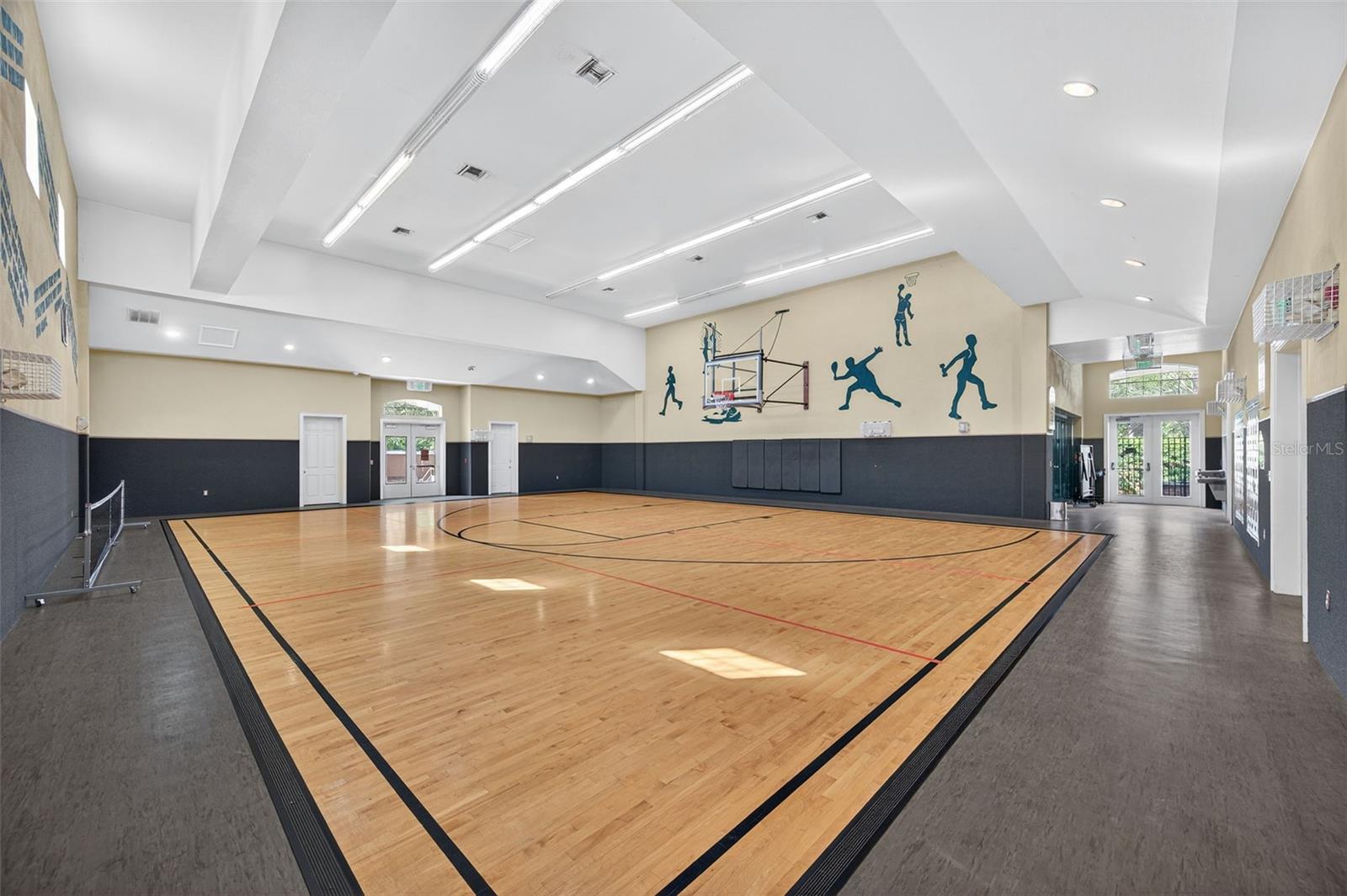 COURTNEY PALMS CONDO - Residential