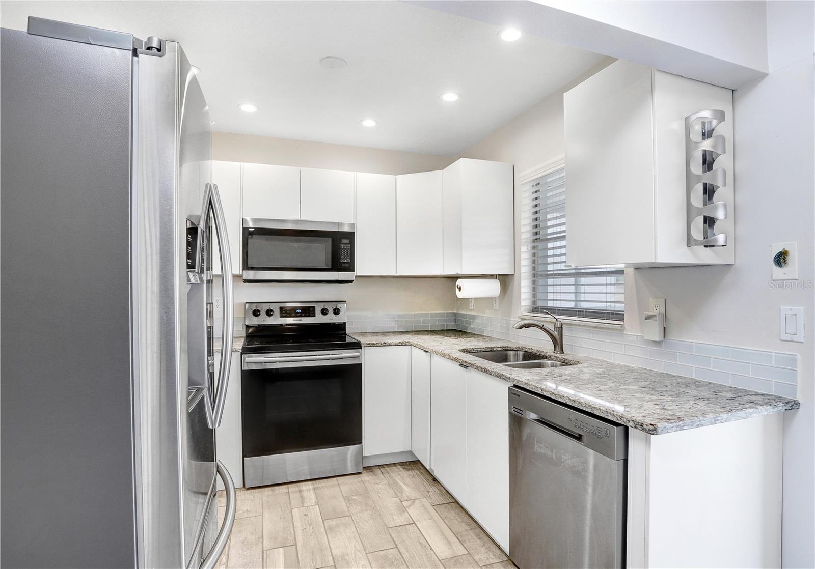ST GEORGE A CONDO - Residential Lease