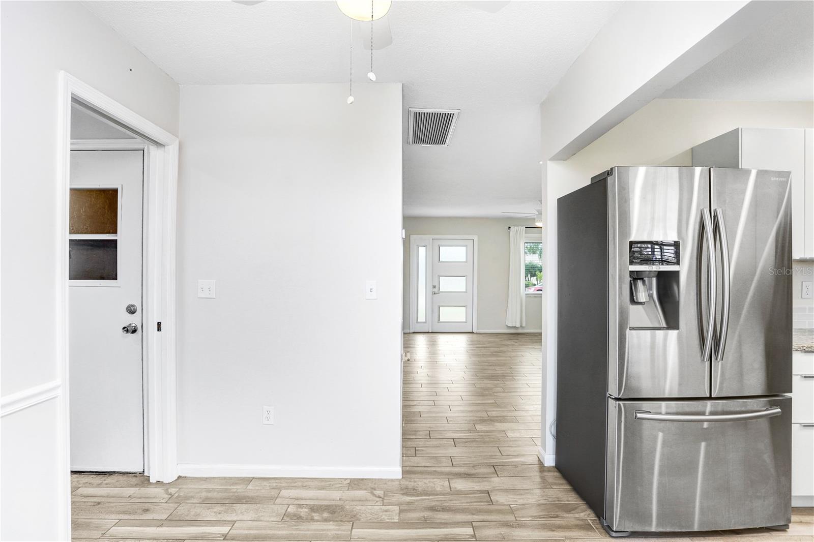 ST GEORGE A CONDO - Residential Lease