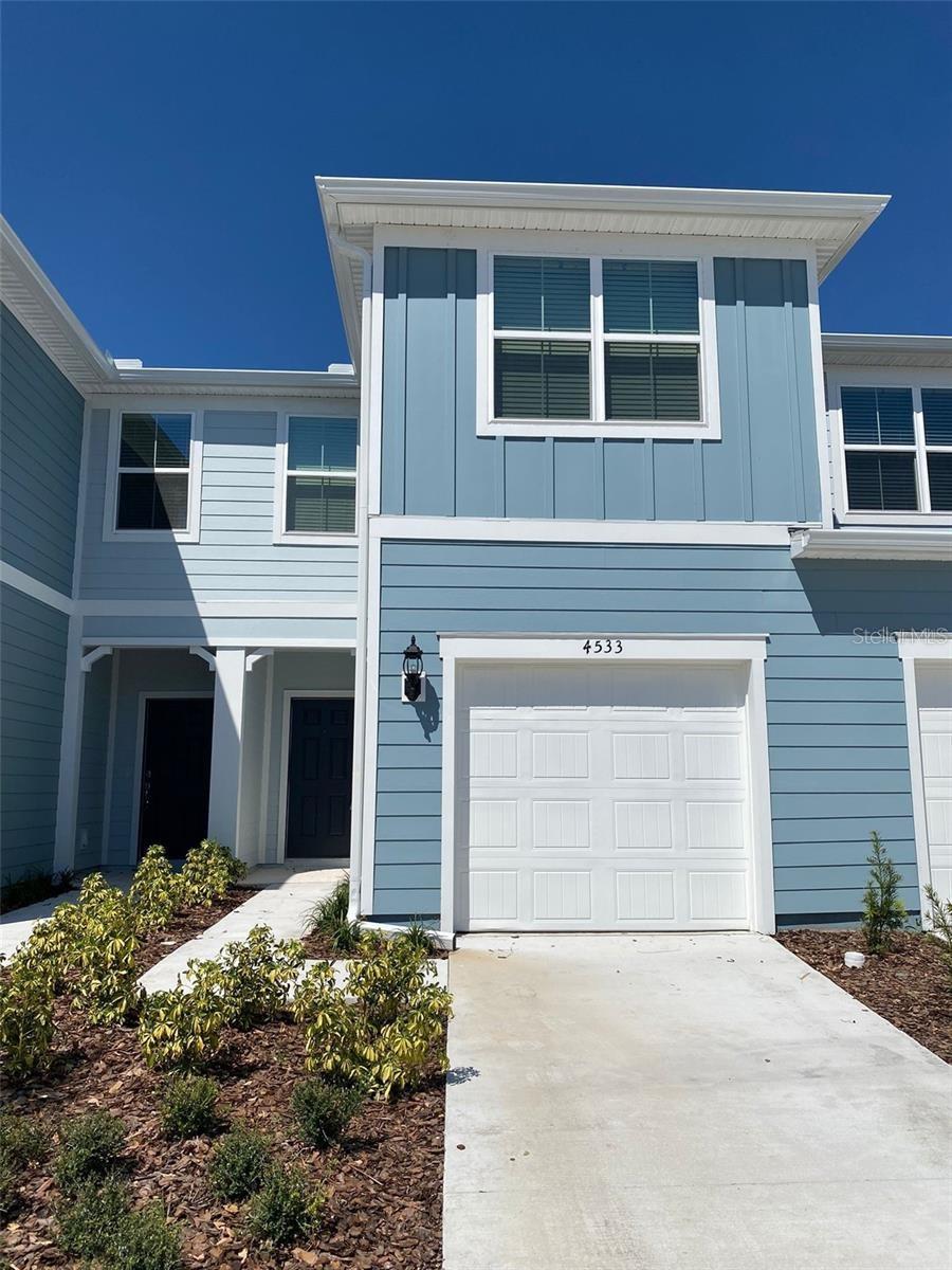Welcome to your new home in the CYPRESS CAY!!!!
This 3 bedrooms, 2.5 bathrooms features open floor plan and one car garage. All Stainless Steel Kitchen appliances included. Granite countertops in kitchen and bathrooms. Washer and Dryer included. The Master Bedroom is located on the second floor with spacious walking closet and a stunning bathroom with double sink. Two more bedrooms and a second bathroom is located on the second floor too. Carpeted upstairs. Community features: pool, playground, half basketball court, dog park and walking trails. **Rent includes cable TV and 1GB internet**
Prime Location:Conveniently located just 6 miles from Disney Springs, 10 minutes from Disney World, and 20 minutes from Universal Studios. Easy access to major roads such as I-4, Osceola Parkway, 417, and International Drive. Nearby shopping includes Target, Walmart, Aldi, and Sam’s Club. The Loop and Kissimmee Old Town are just minutes away. **Schedule a showing today!!!**
