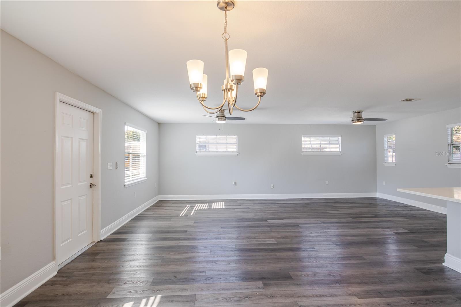 GANDY GARDENS 3 - Residential