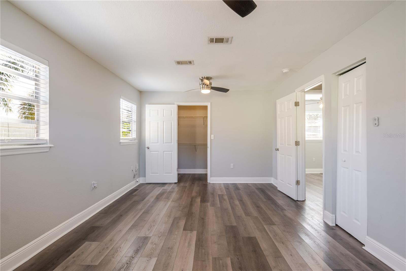 GANDY GARDENS 3 - Residential