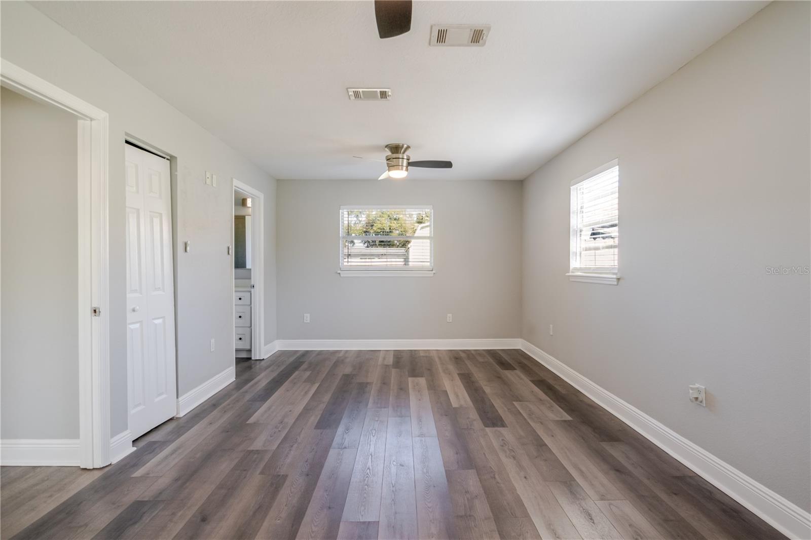 GANDY GARDENS 3 - Residential