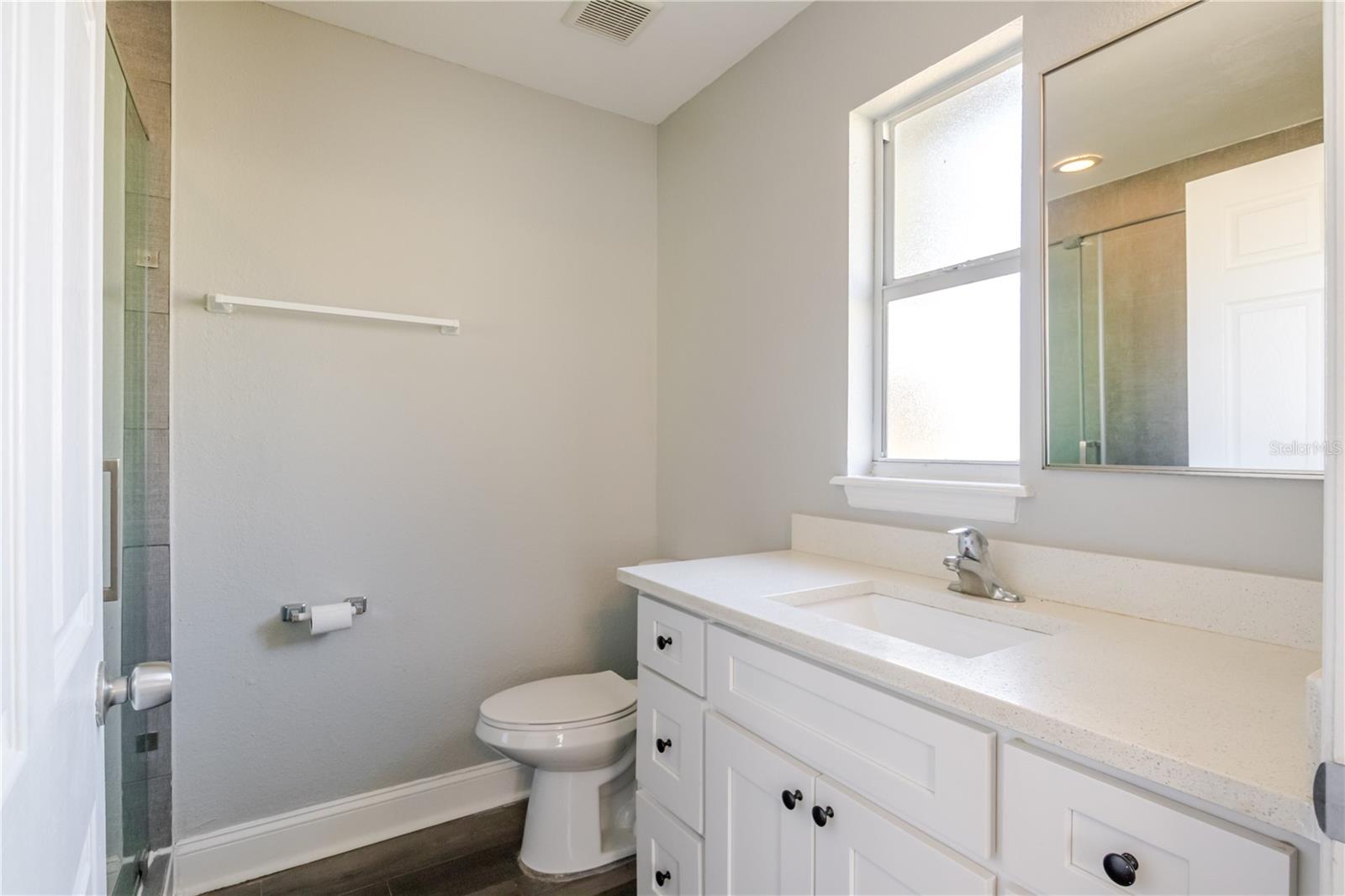 GANDY GARDENS 3 - Residential