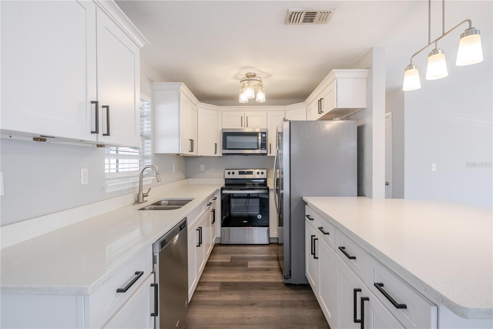 GANDY GARDENS 3 - Residential