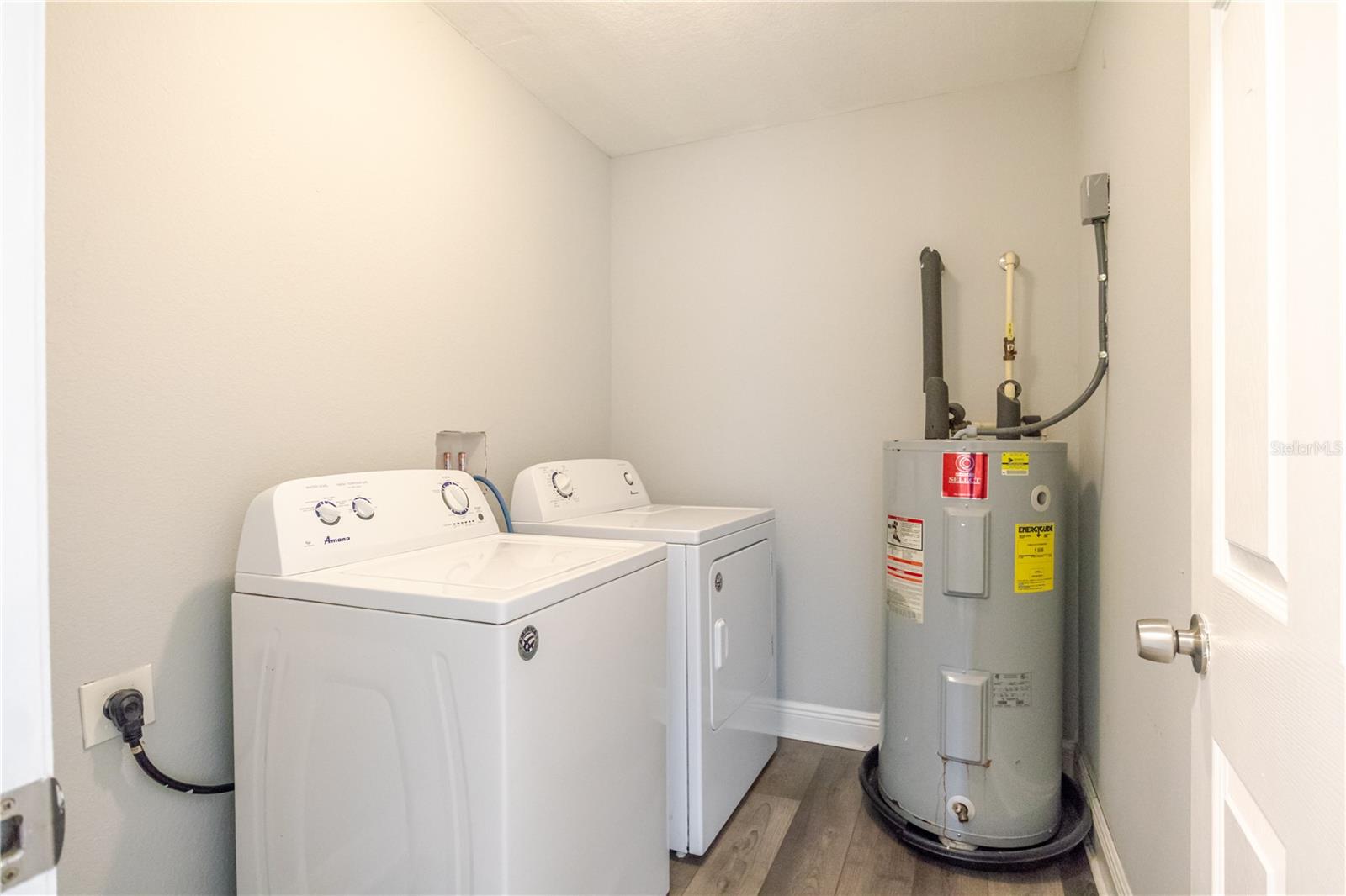 GANDY GARDENS 3 - Residential