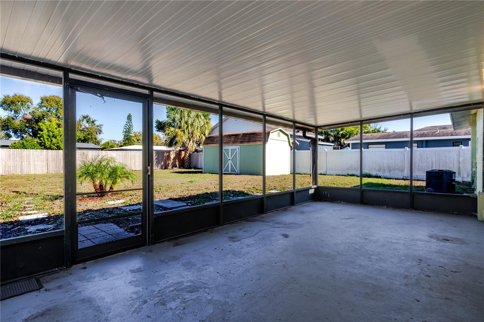 GANDY GARDENS 3 - Residential