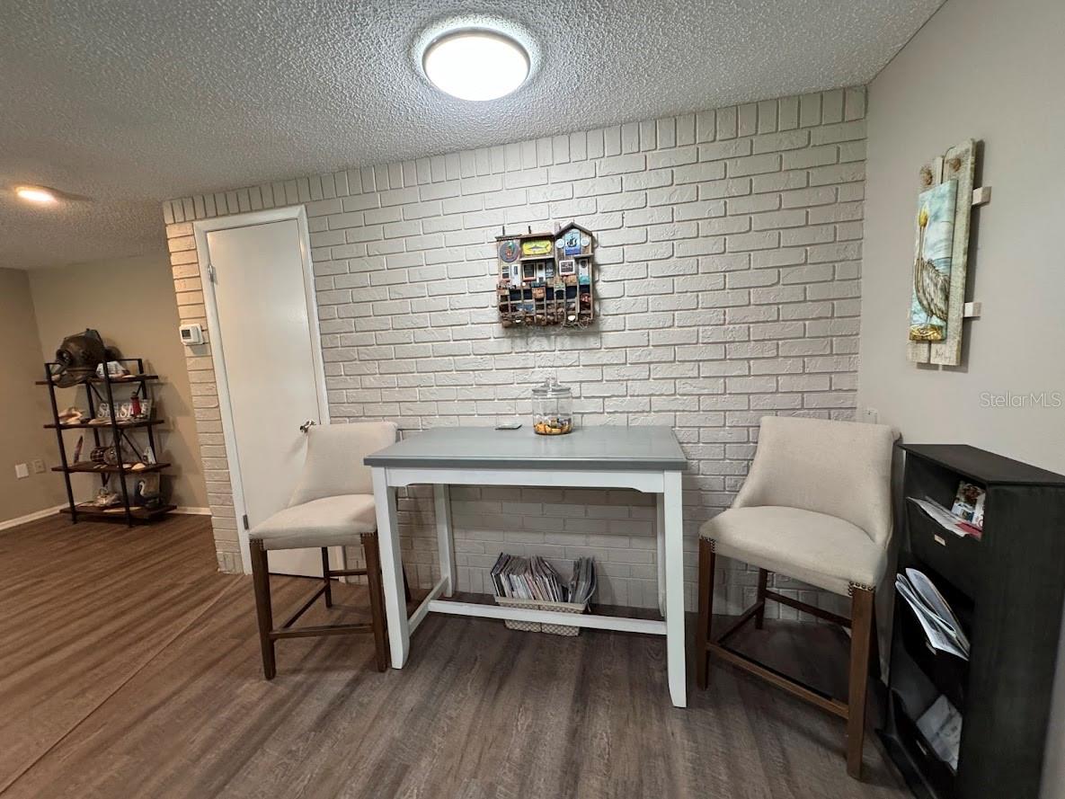 BEACON WOODS VILLAGE - Residential Lease