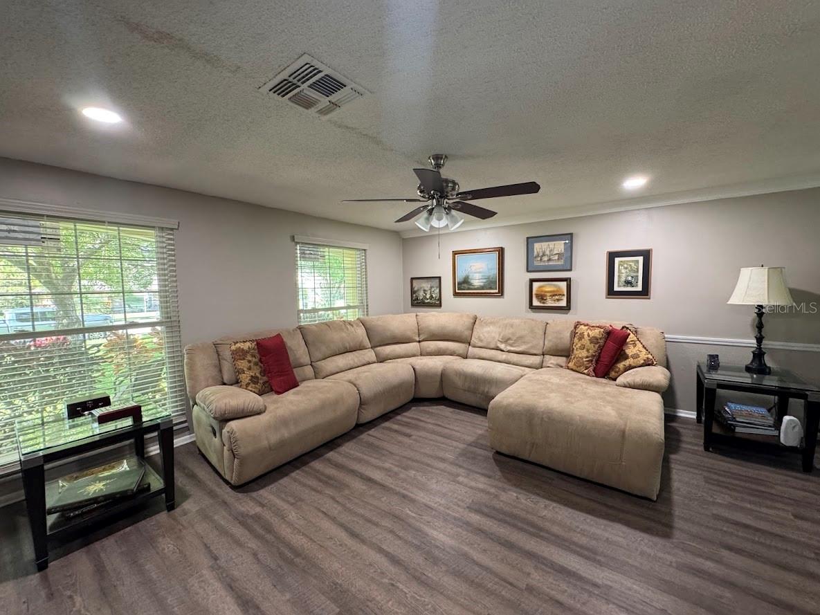 BEACON WOODS VILLAGE - Residential Lease