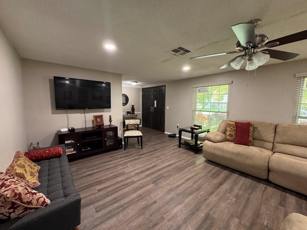 BEACON WOODS VILLAGE - Residential Lease