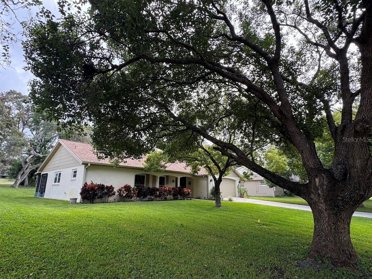 BEACON WOODS VILLAGE - Residential Lease
