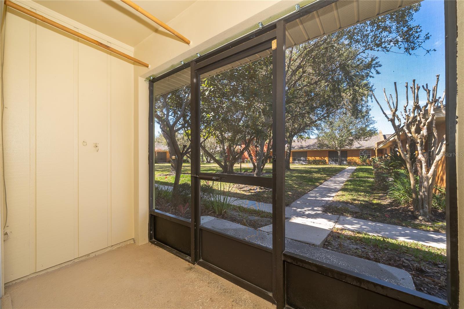 WRENWOOD CONDO - Residential