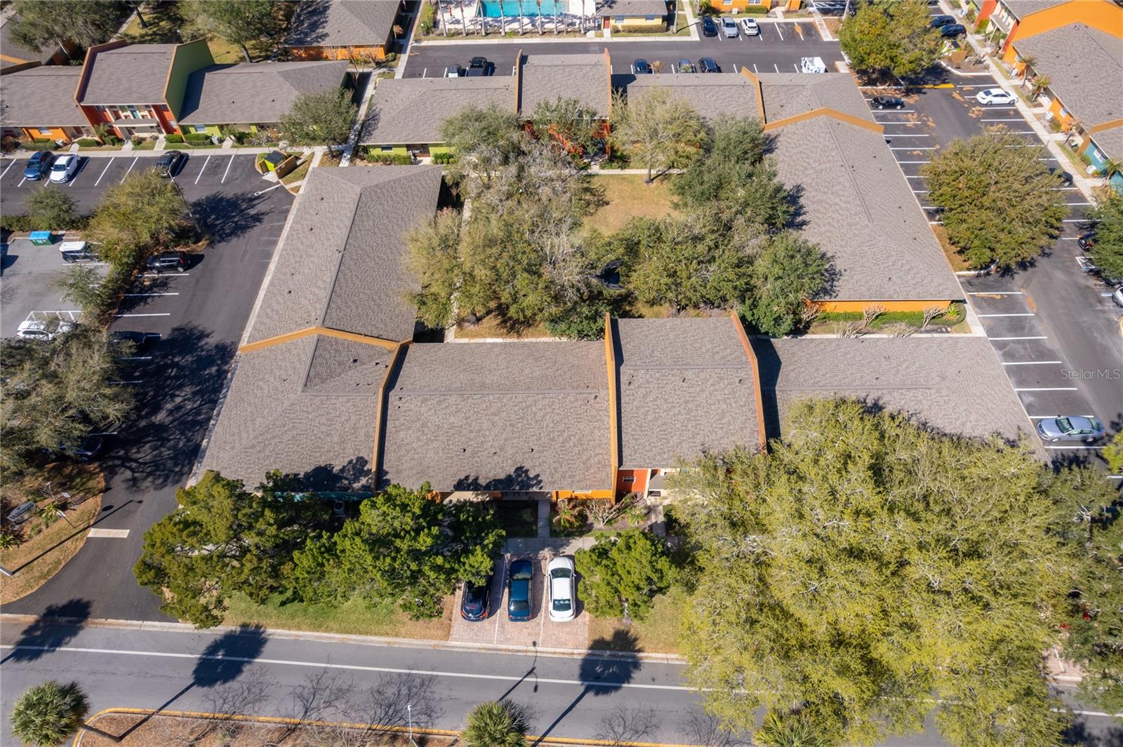 WRENWOOD CONDO - Residential