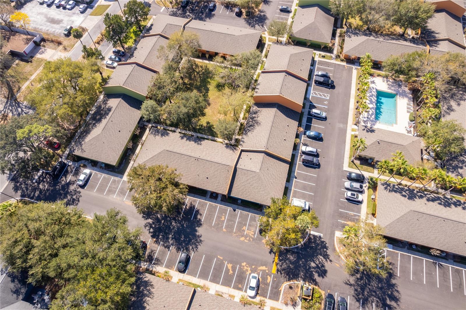 WRENWOOD CONDO - Residential