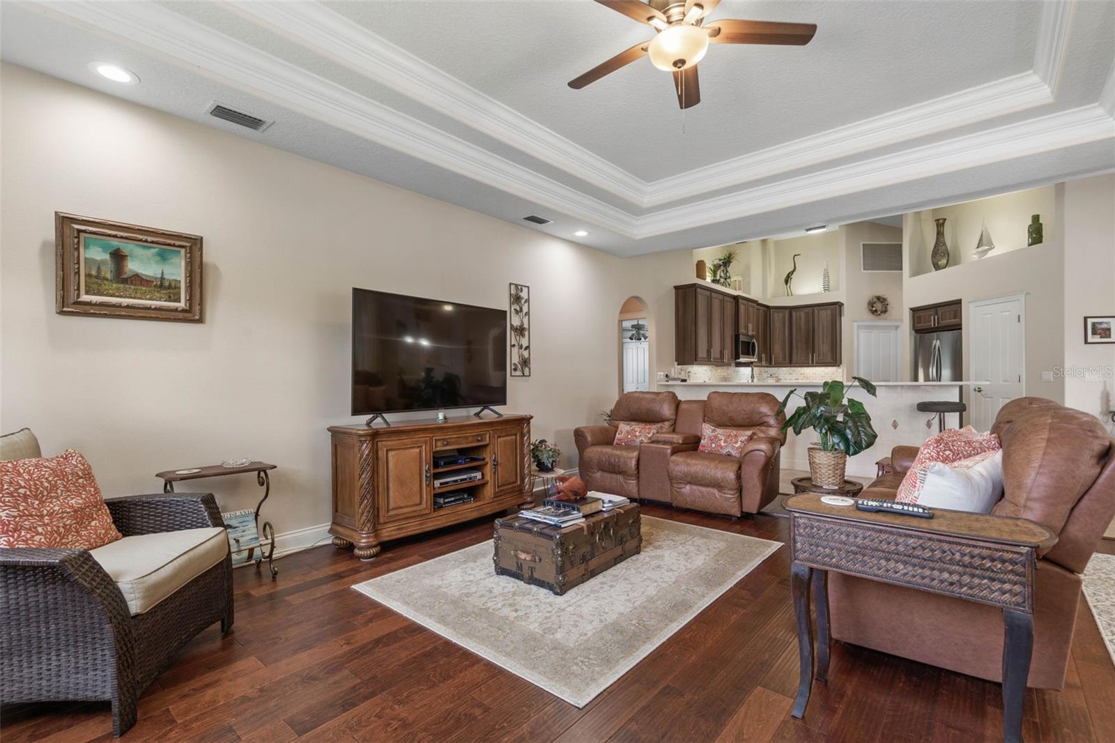 FRONT STREET/GRAND HAVEN PH 06 - Residential