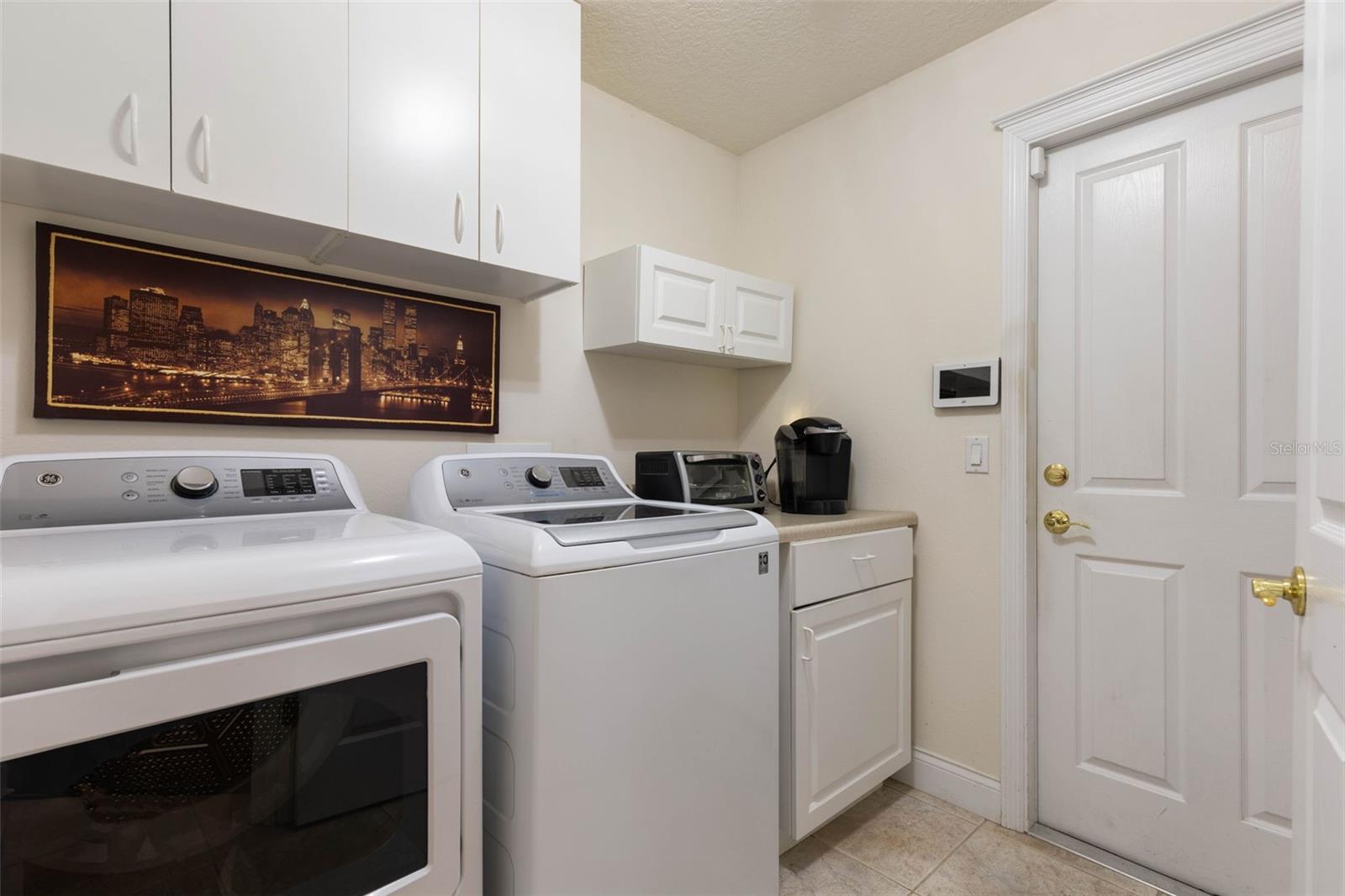 FRONT STREET/GRAND HAVEN PH 06 - Residential