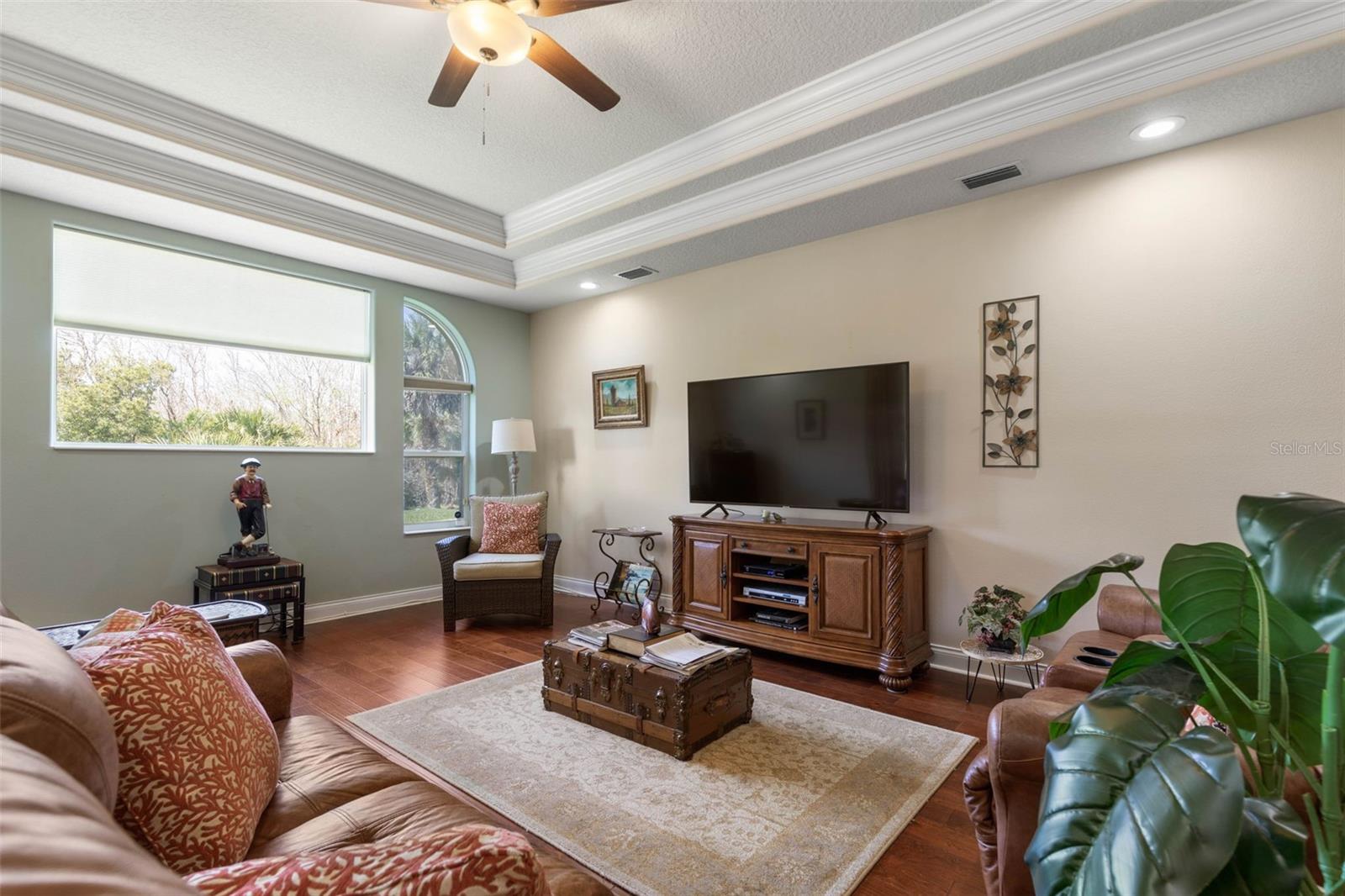 FRONT STREET/GRAND HAVEN PH 06 - Residential