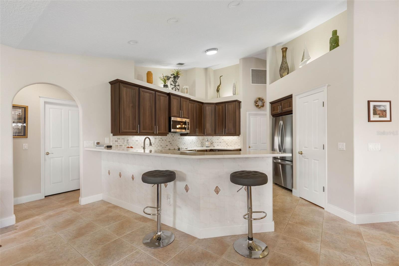 FRONT STREET/GRAND HAVEN PH 06 - Residential