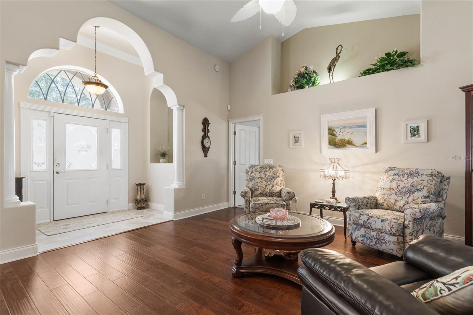 FRONT STREET/GRAND HAVEN PH 06 - Residential