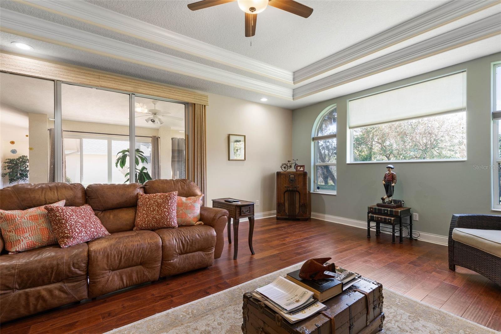 FRONT STREET/GRAND HAVEN PH 06 - Residential