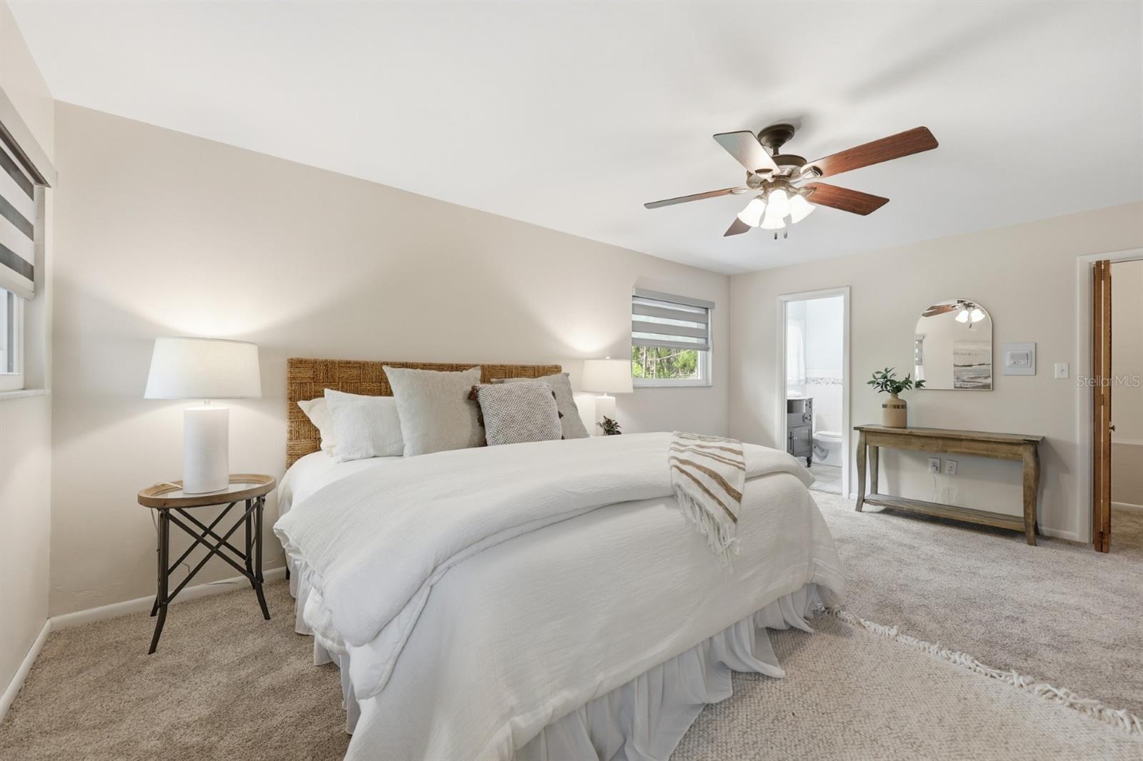 OAK CREST ESTATE - Residential