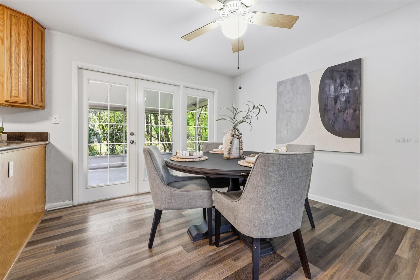 OAK CREST ESTATE - Residential