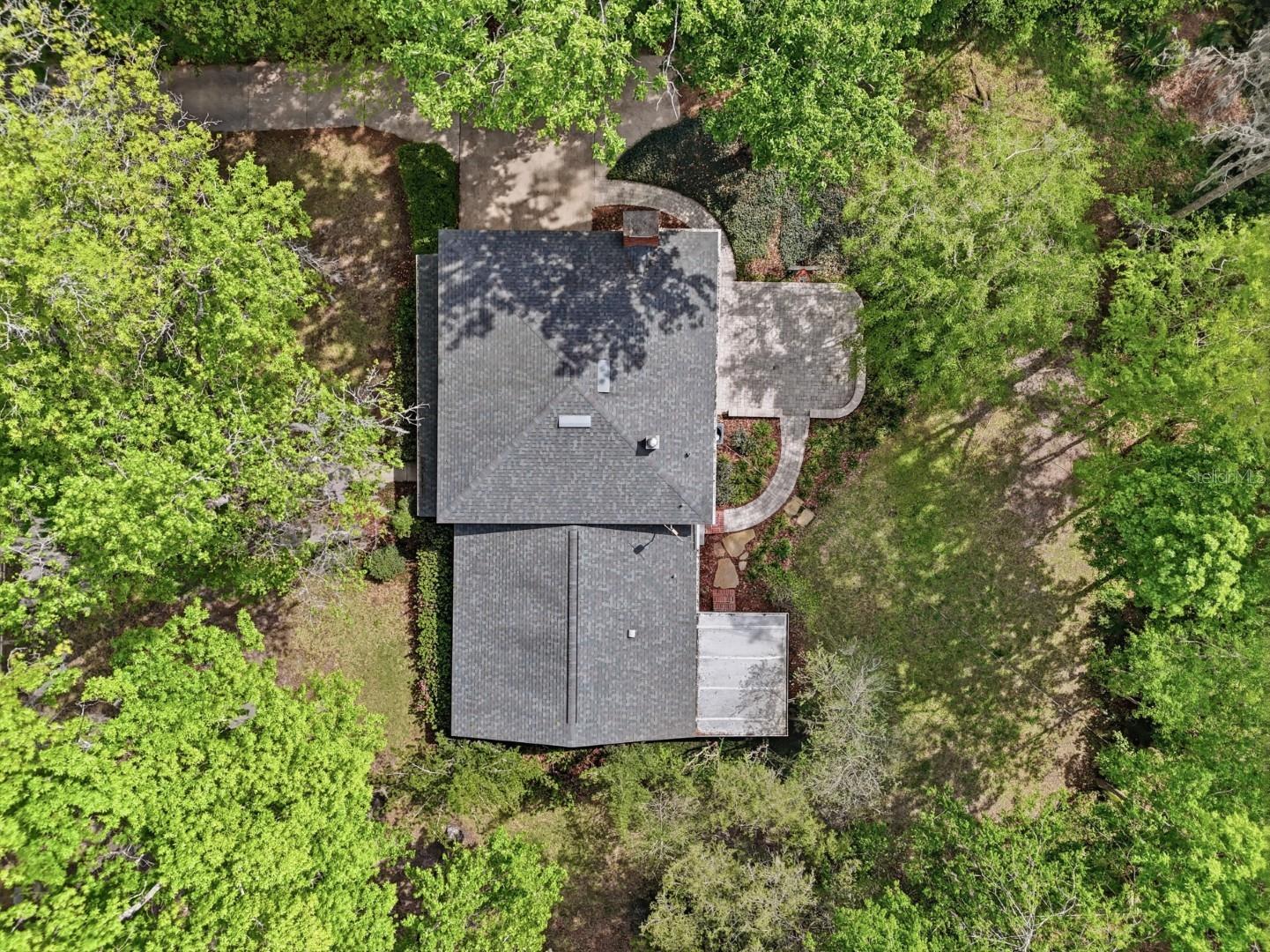 OAK CREST ESTATE - Residential