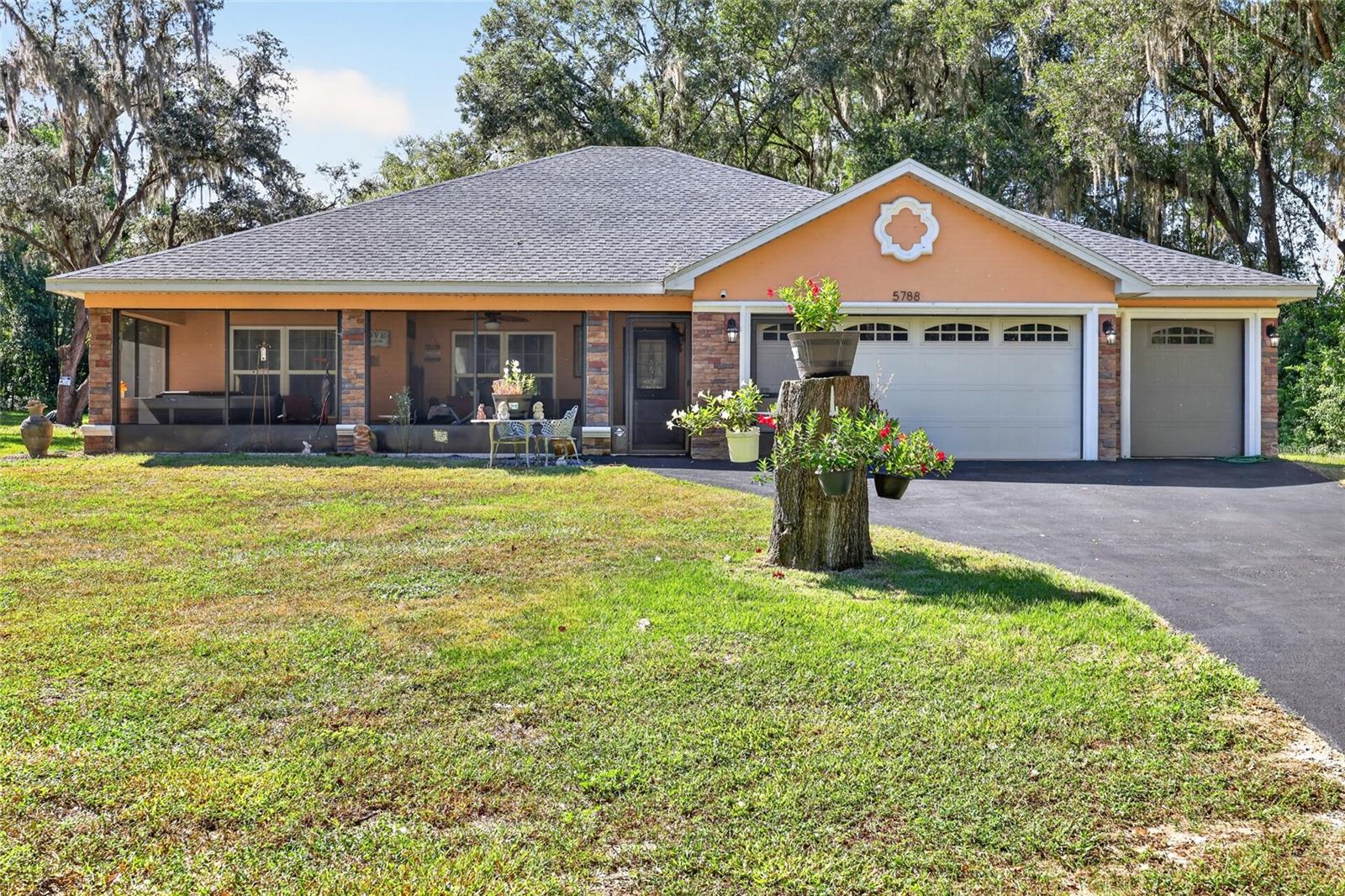 5788 W RIVERBEND ROAD