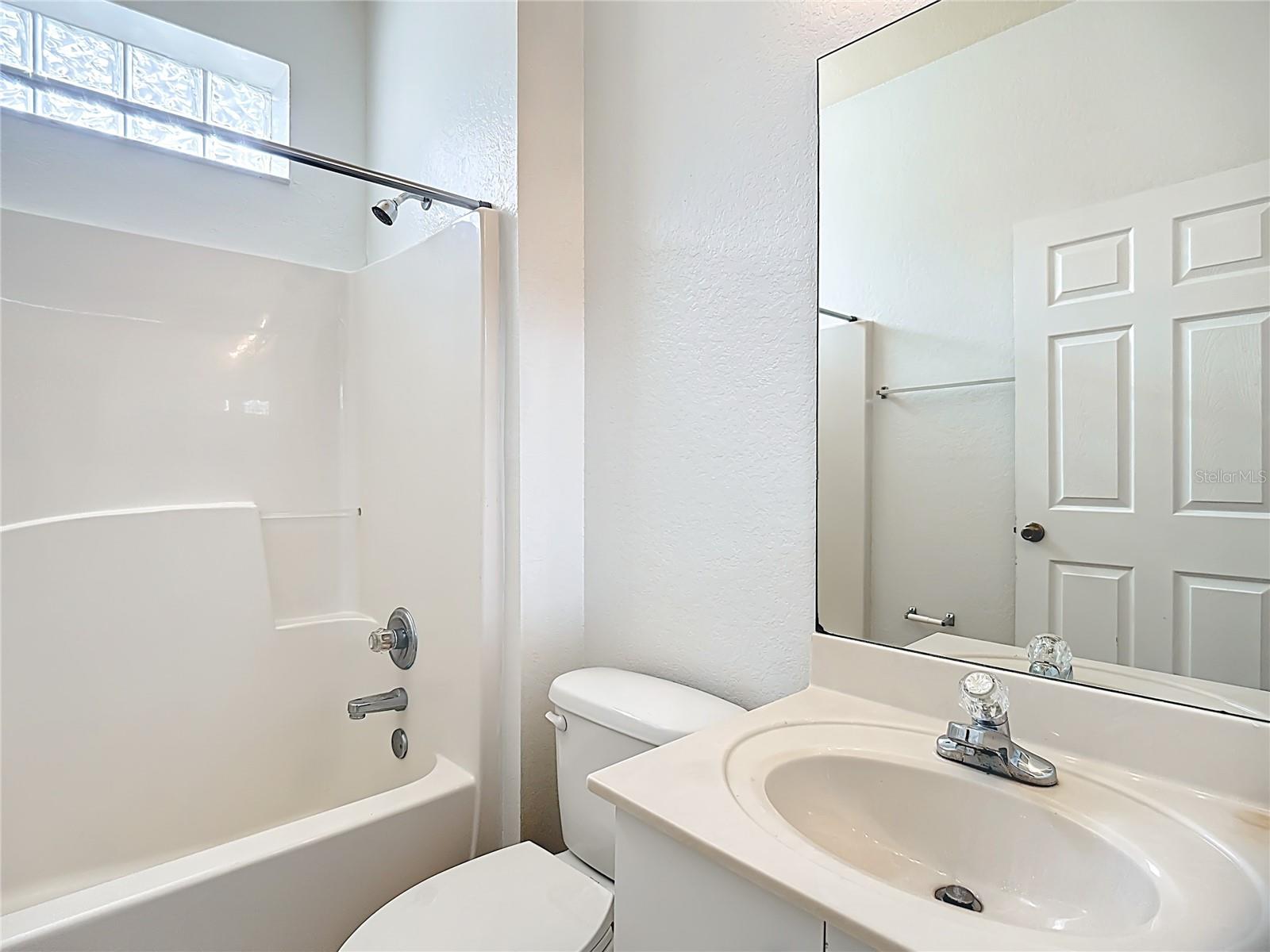 LAKE MARION GOLF RESIDENCE CONDO - Residential Lease