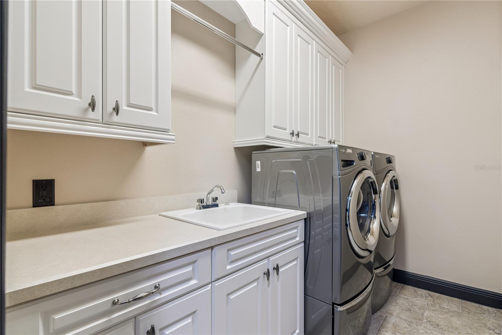 WINTER PARK RESIDENTIAL - Residential