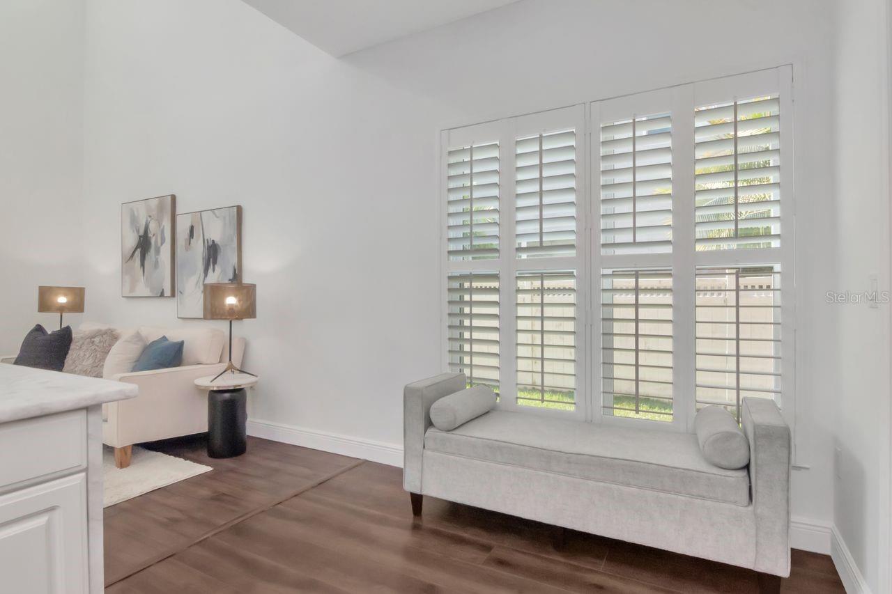 EASTLAKE OAKS PH 1 - Residential