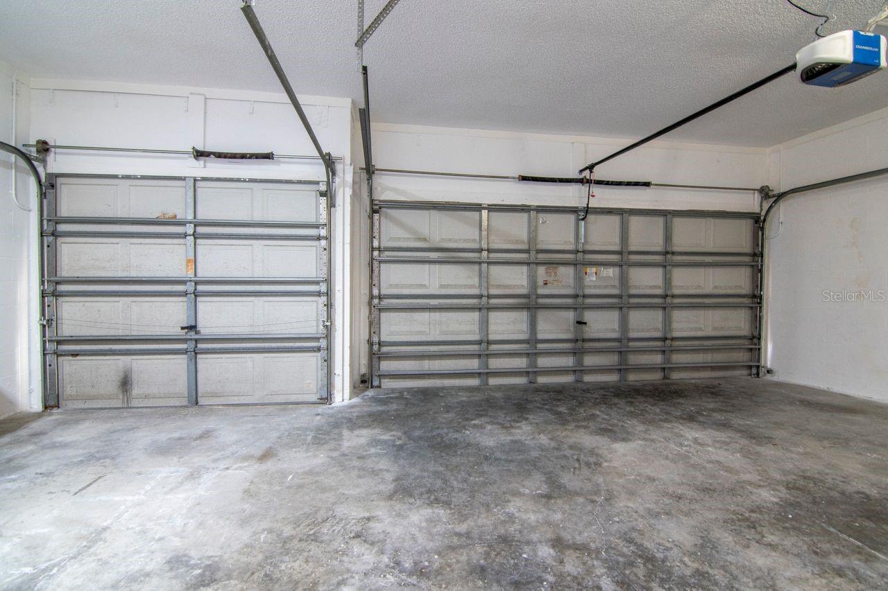 EASTLAKE OAKS PH 1 - Residential