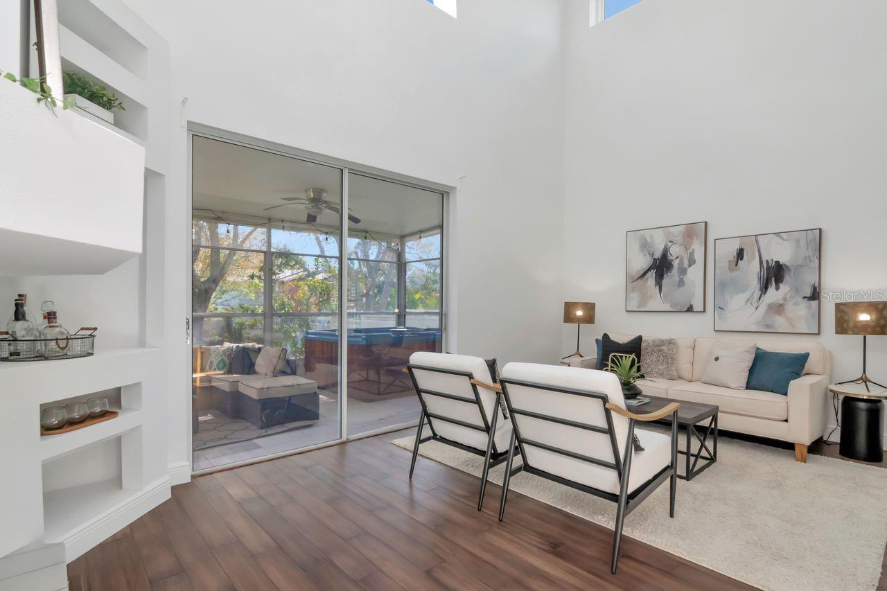 EASTLAKE OAKS PH 1 - Residential