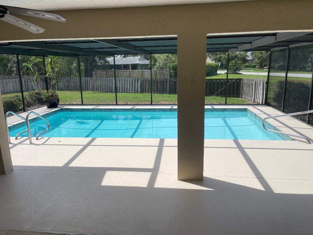 COUNTRY PLACE - Residential Lease