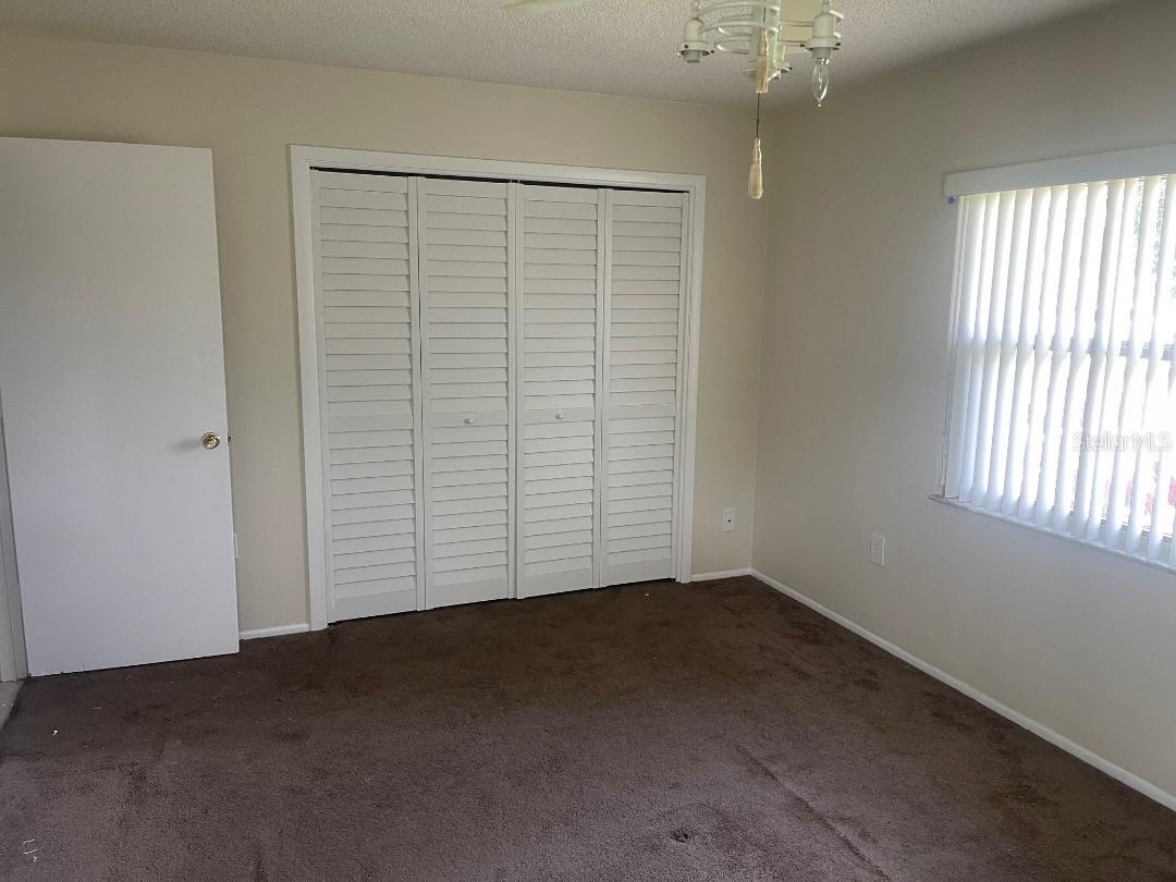 COUNTRY PLACE - Residential Lease