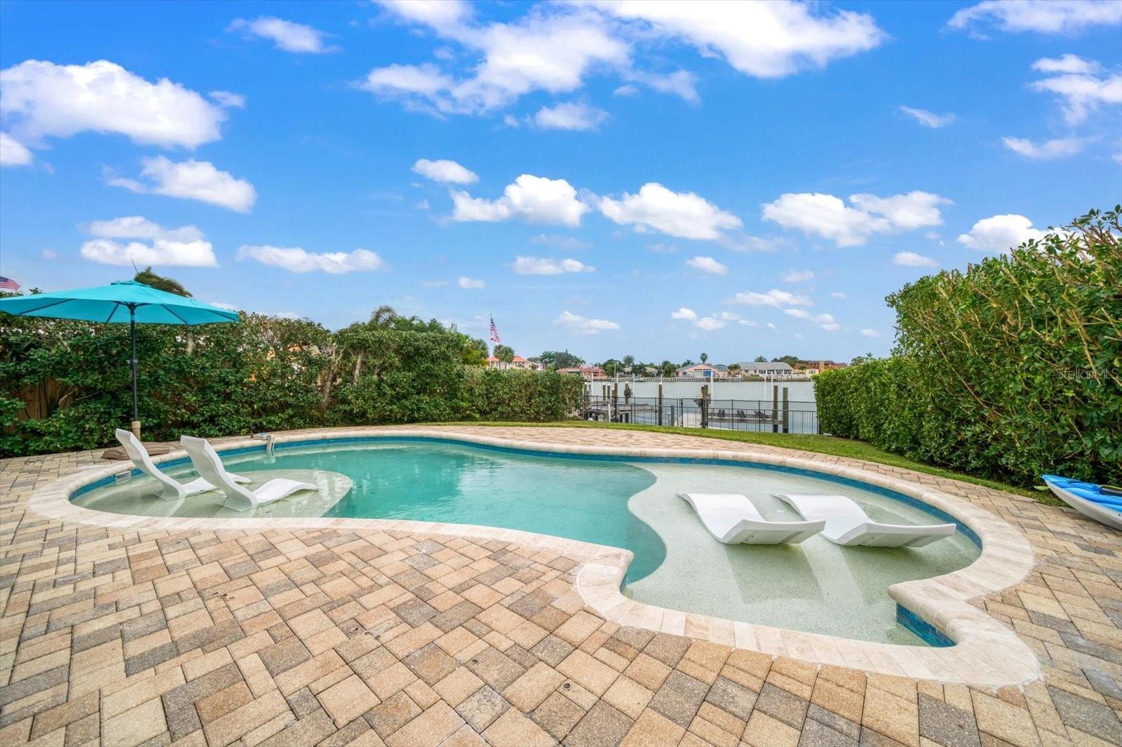 BELLEVUE ESTATES ISLAND 1ST ADD - Residential