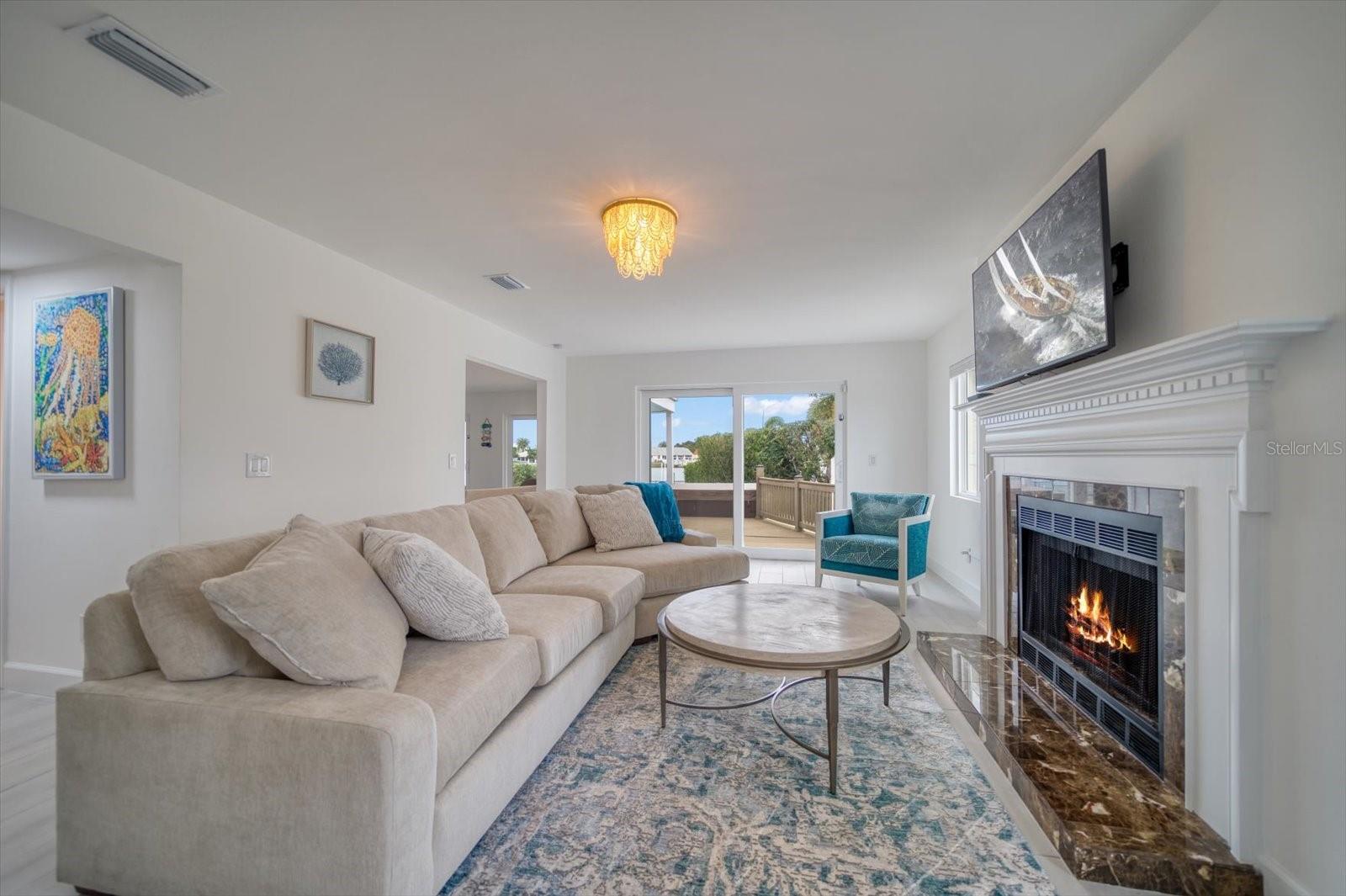 BELLEVUE ESTATES ISLAND 1ST ADD - Residential