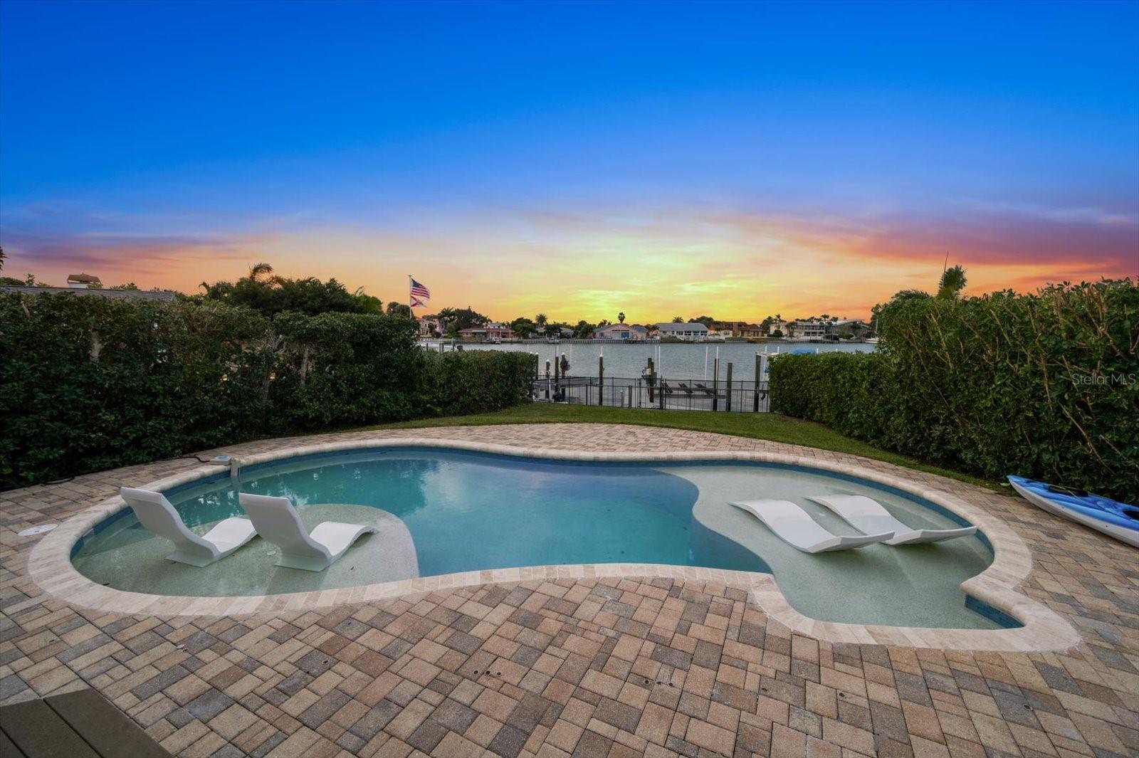 BELLEVUE ESTATES ISLAND 1ST ADD - Residential