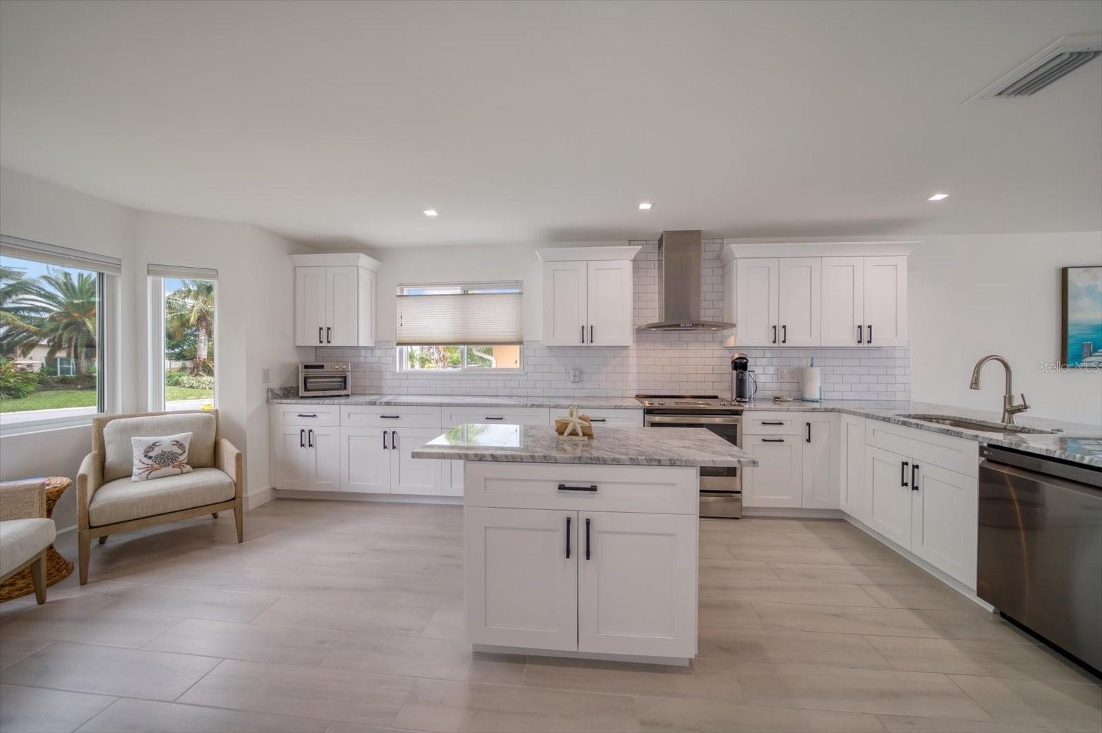 BELLEVUE ESTATES ISLAND 1ST ADD - Residential