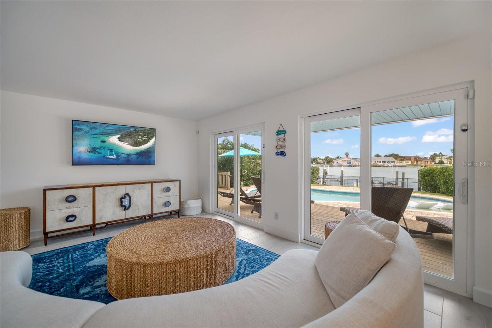 BELLEVUE ESTATES ISLAND 1ST ADD - Residential